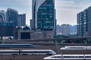 周易占卜高铁列车“飙车”？官方解答来了！